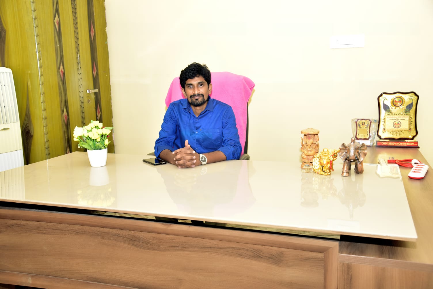Reddy Mahendra - Chairman of Amulya Academy